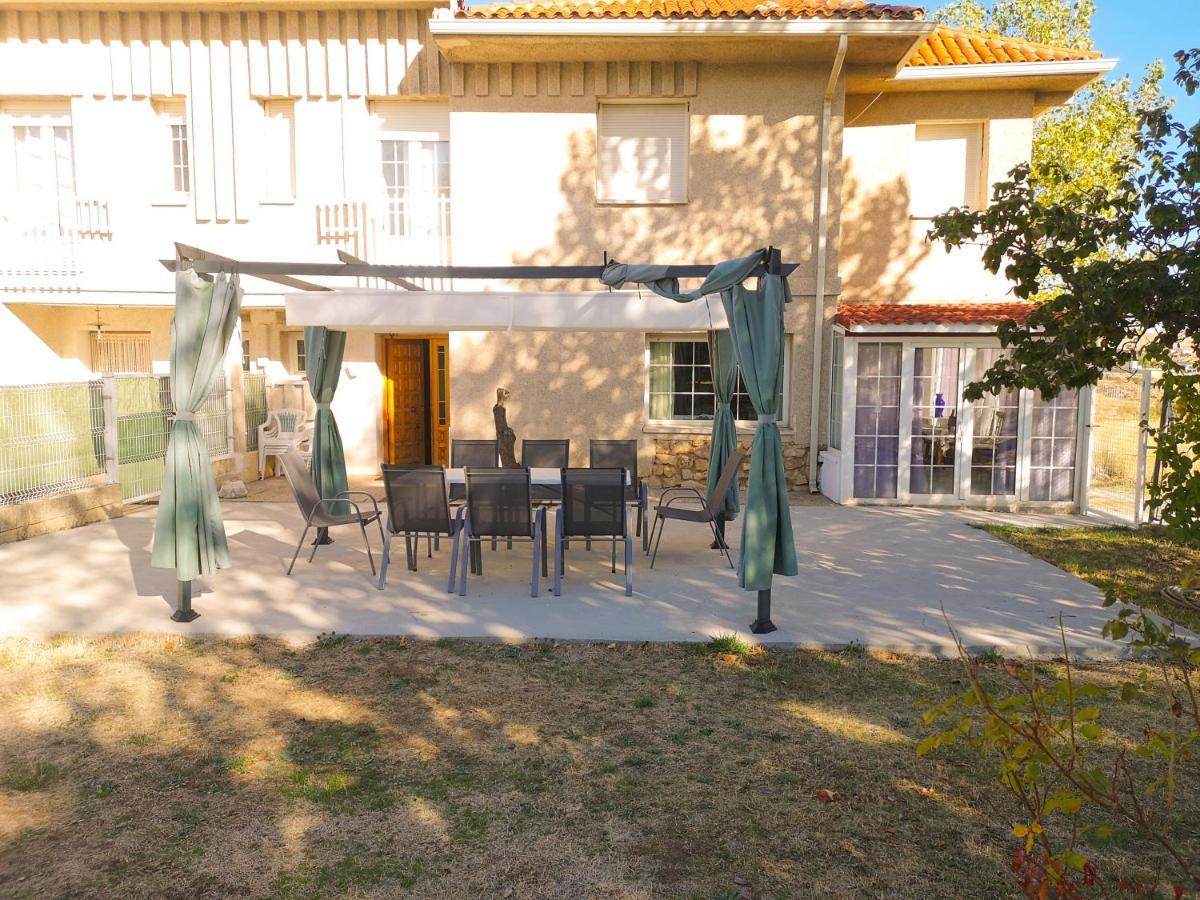Villa Agradable casa con jardín: Casasola San Cristóbal de Segovia Exterior foto