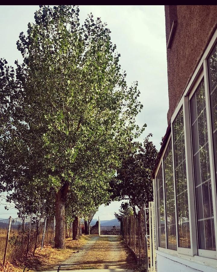 Villa Agradable casa con jardín: Casasola San Cristóbal de Segovia Exterior foto